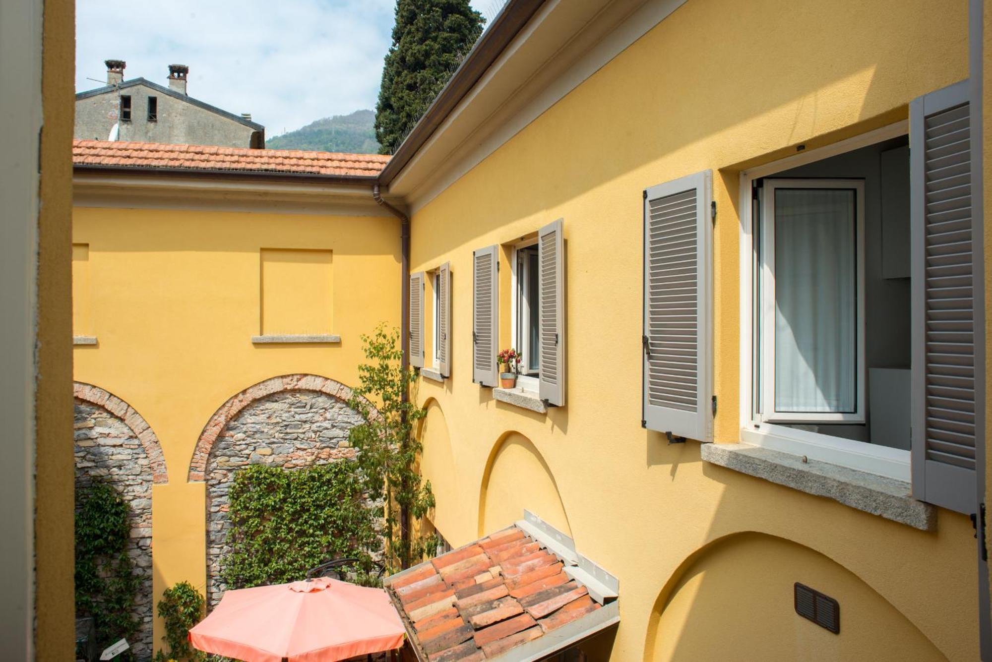 La Corte Di Zizi Cernobbio Buitenkant foto