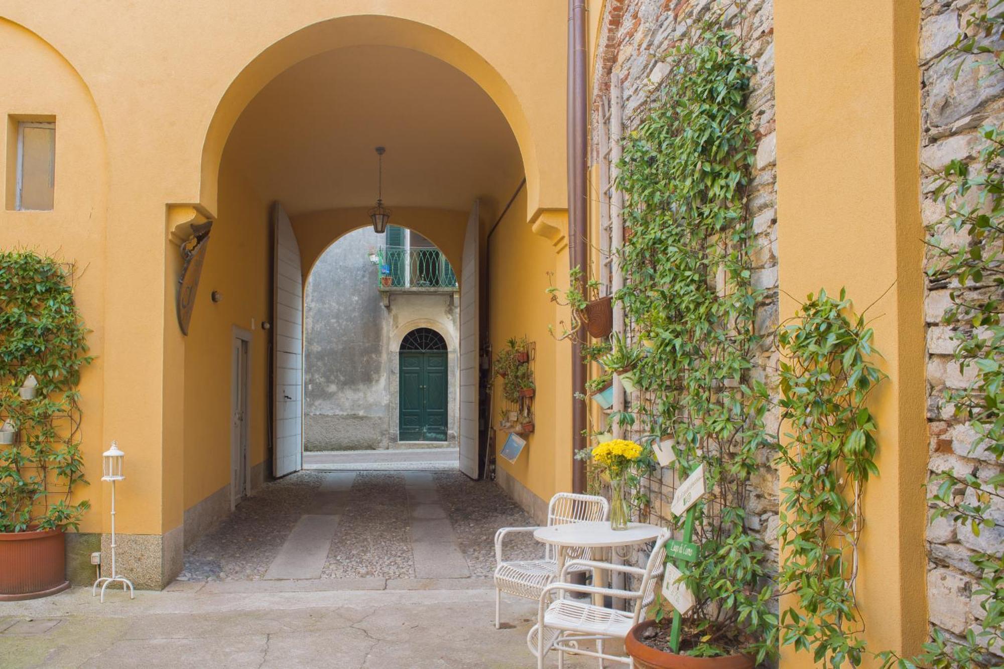 La Corte Di Zizi Cernobbio Buitenkant foto